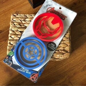 Disney's Marvel: Avengers Captain America & Ironman: 2 Silicone Breakfast